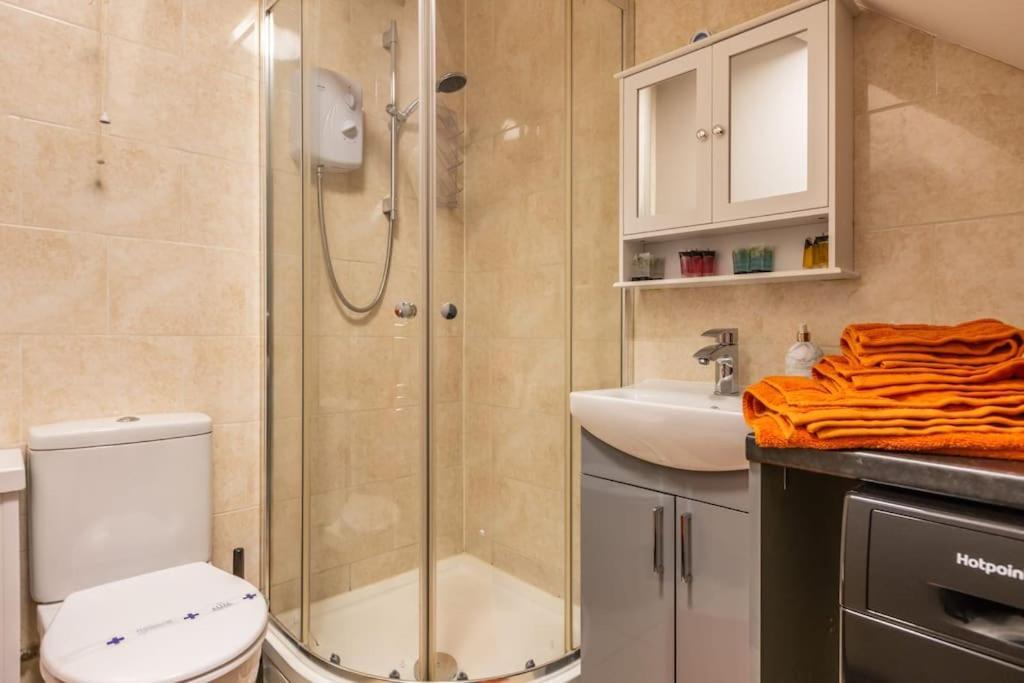 Rugby Coach House, Central Location, 5 Star Rating Buitenkant foto